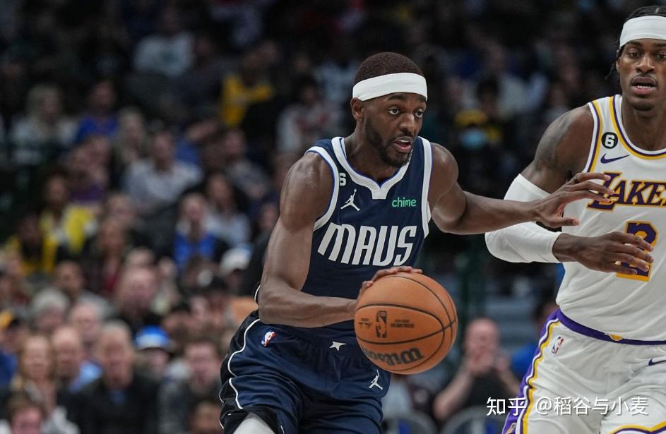 九游娱乐- 一枪挑战四美 